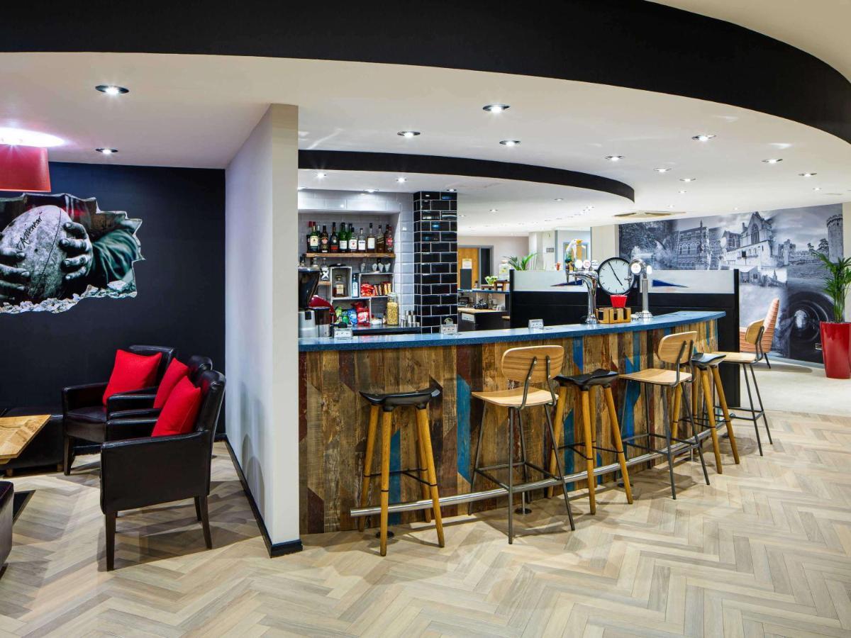 Отель Ibis Rugby East Крик Экстерьер фото