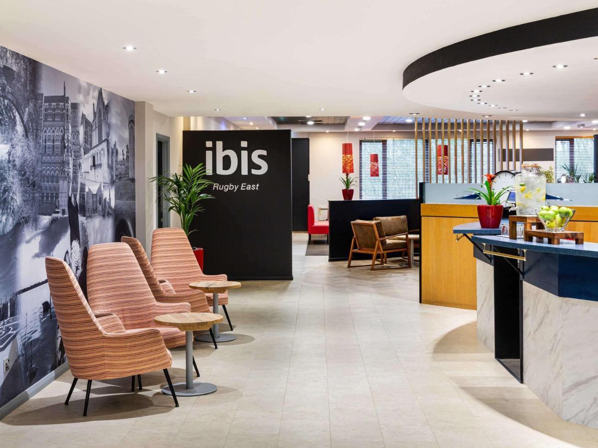 Отель Ibis Rugby East Крик Экстерьер фото