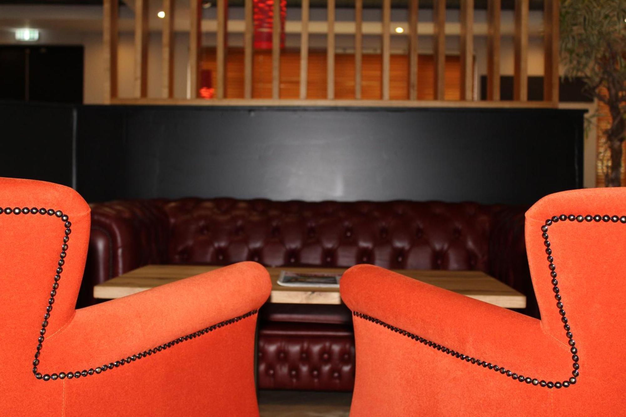 Отель Ibis Rugby East Крик Экстерьер фото